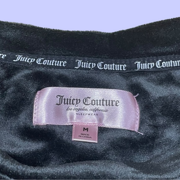 Juicy Couture Black Velour Rhinestone Logo Top - Size M - Picture 3 of 3
